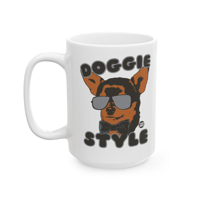 Load image into Gallery viewer, Doggie Style Funny Chihuahua Mug zwartig Bowtie Glasses

