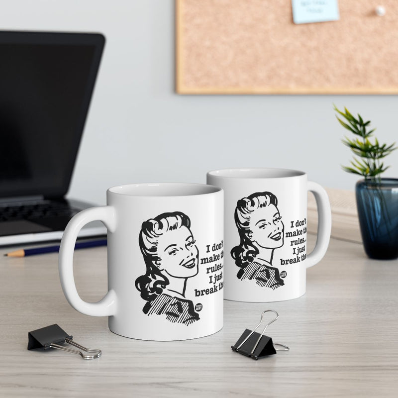 Load image into Gallery viewer, Vintage Style 'I Just Break Them' Coffee Mug

