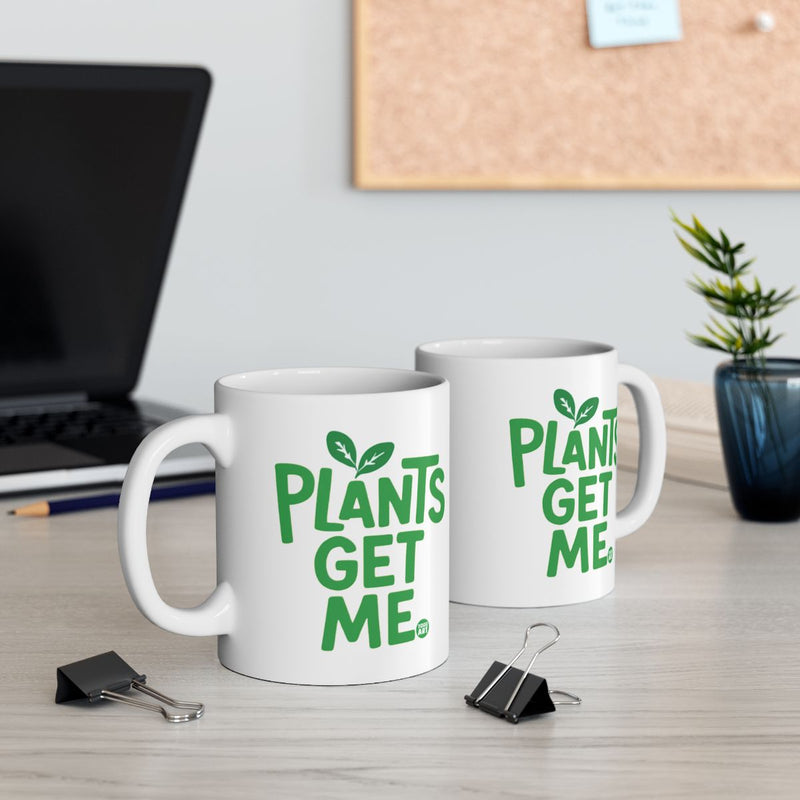 Load image into Gallery viewer, Plants Get Me Green Text Design Mug Product
