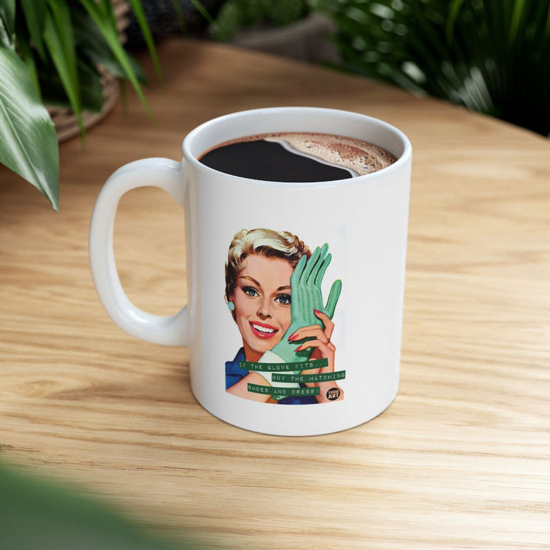 Load image into Gallery viewer, Vintage Retro Coffee Mug with Glamorous Lady Design
