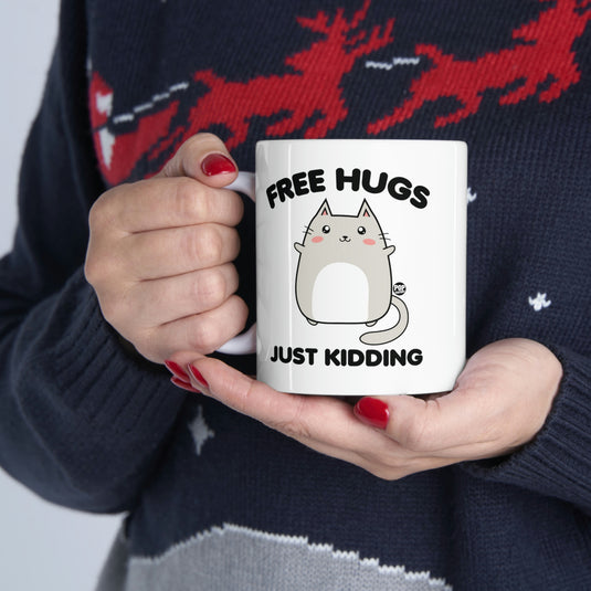 Free Hugs Cat Mug